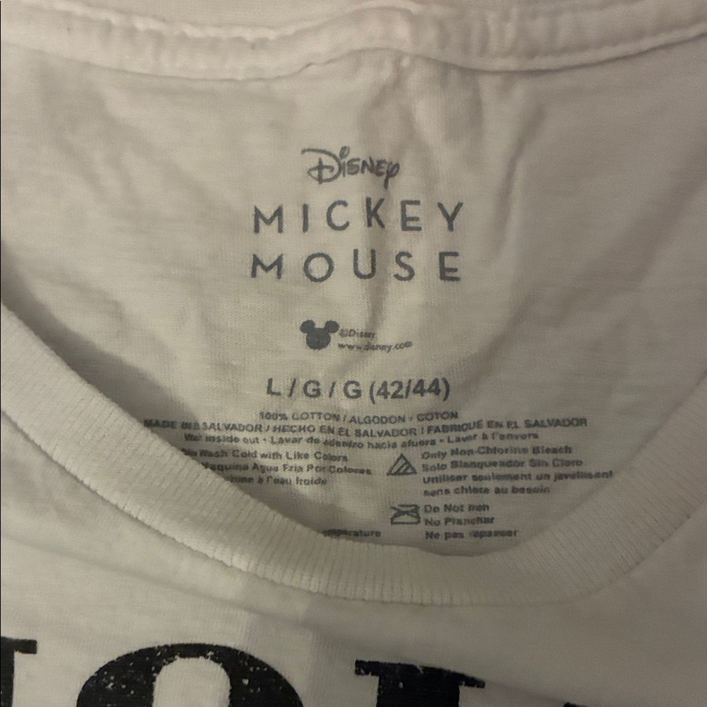 DISNEY Mickey Mouse Graphic Tee white women’s large - Picture 2 of 3